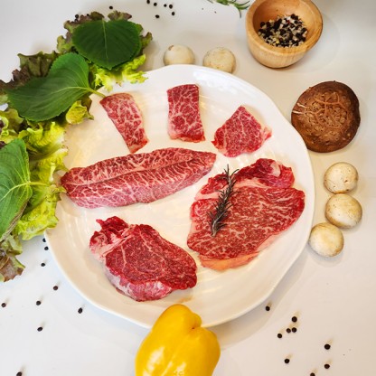 선현한우 꽃등심+소안심+살치살+삼각살 세트 한우 1+, 1++ 9등급 거세우 1kg 여행용 캠핑용 구이용 세트